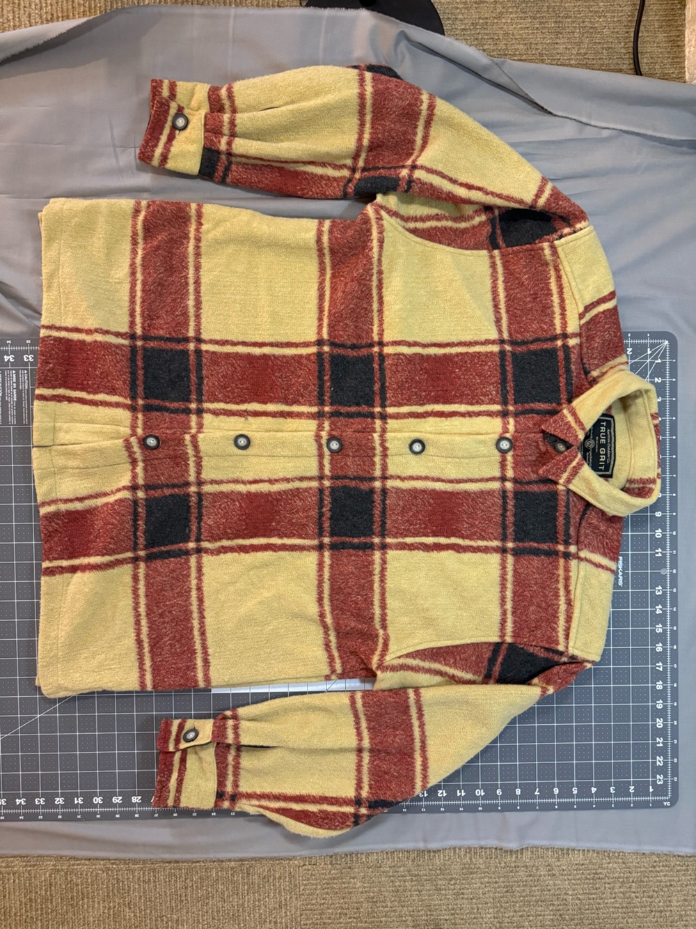 Vintage 90s True Grit Made in USA Oversized Plaid Big Shirt